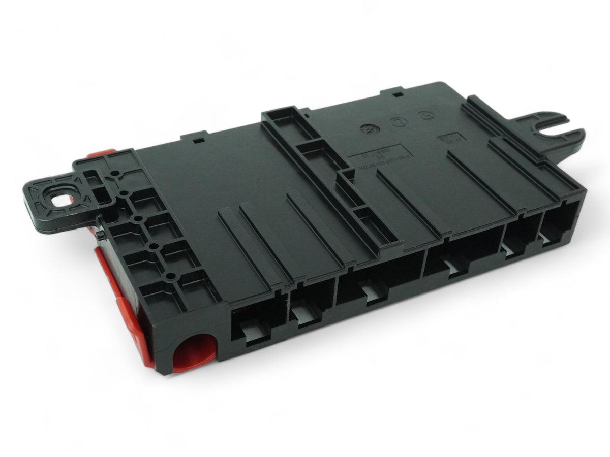 2012 - 2018 Bmw 3 Series F30 BaTTery Positive Power Junction Distribution OEM