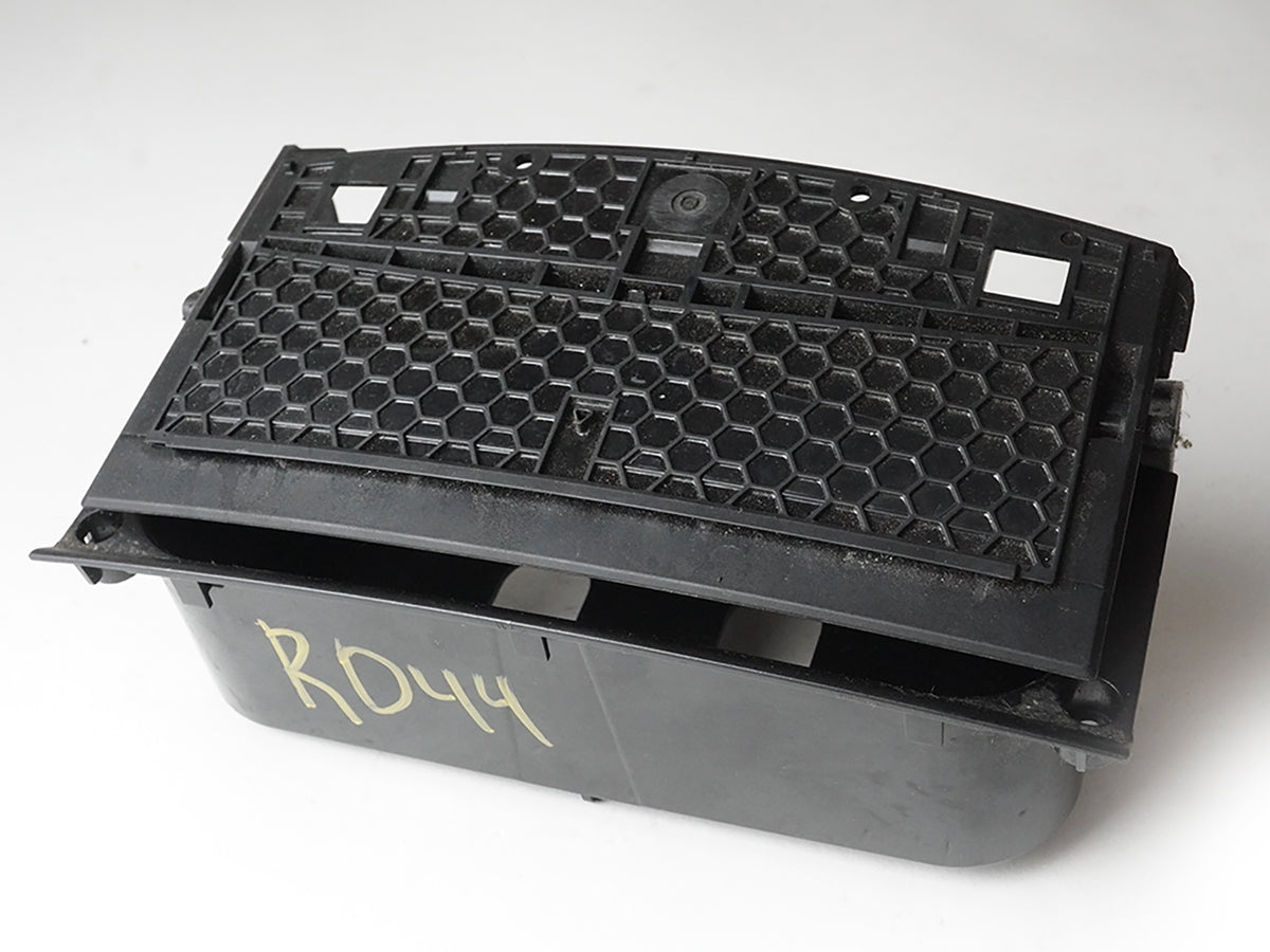 2007 - 2009 Mercedes Benz S Class W221 Center Console Tray Holder Compartment