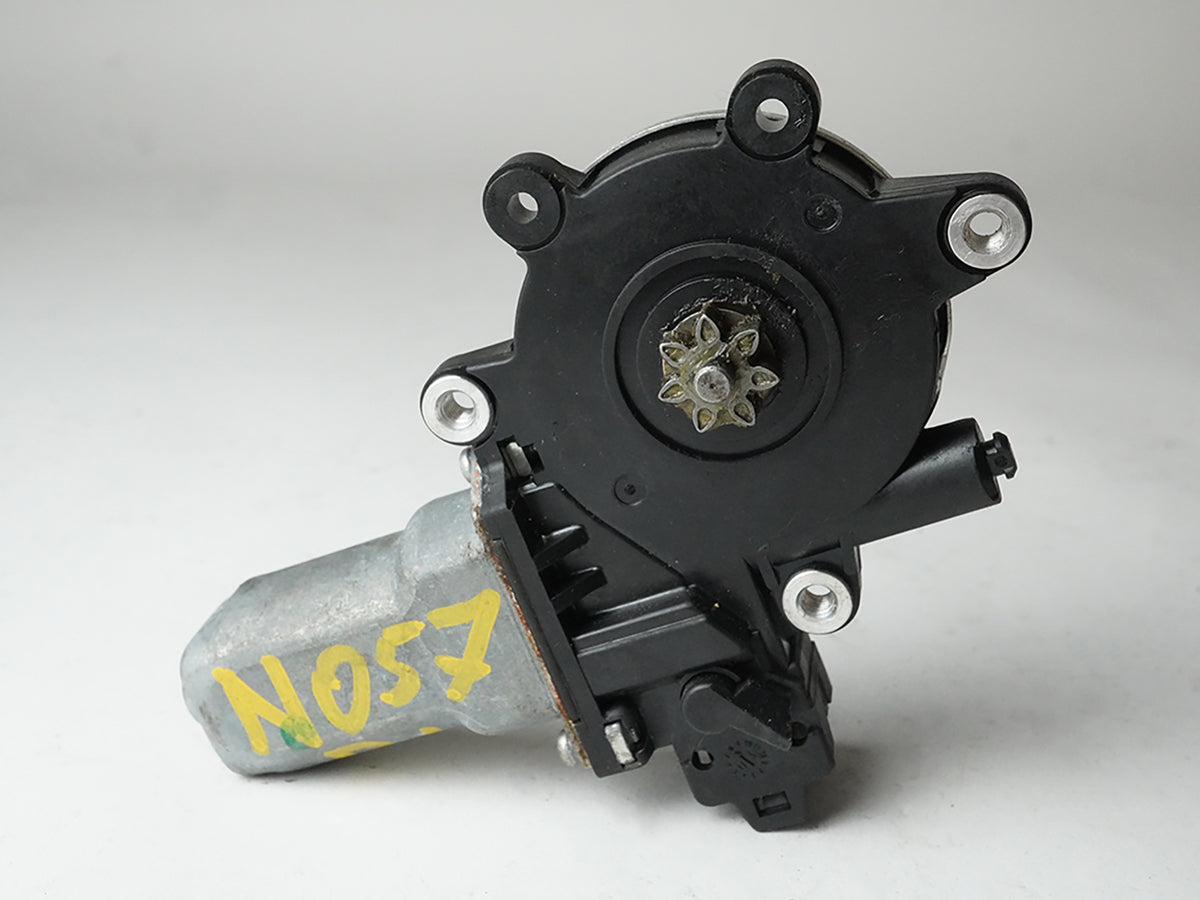 2006 - 2008 Chrysler Pacifica Window Motor Power Rear Driver Left Side OEM