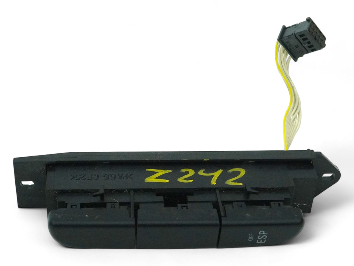 2003 - 2008 Mercedes Benz Sl Class R230 Esp Off Traction Switch BuTTon Unit OEM