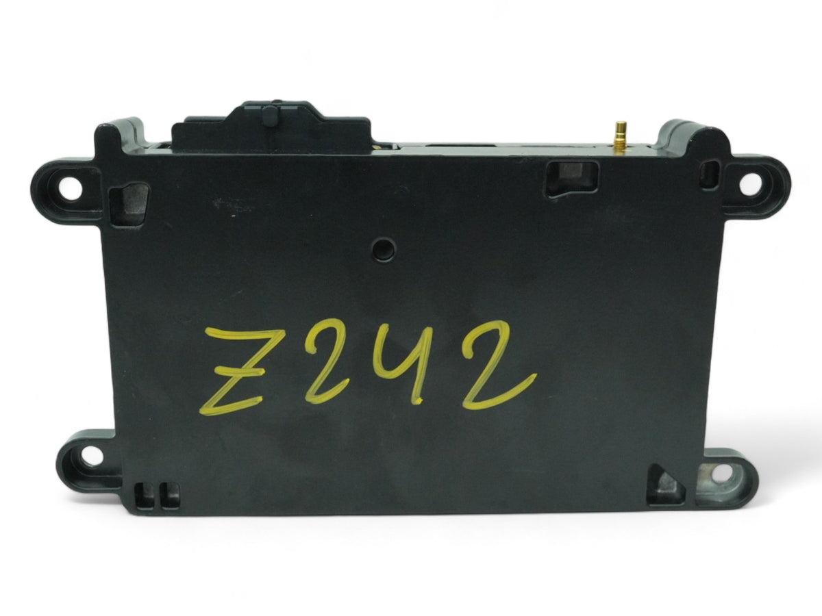 2003  - 2006 Mercedes Benz Sl Class R230 Voice Communictation Control Module OEM