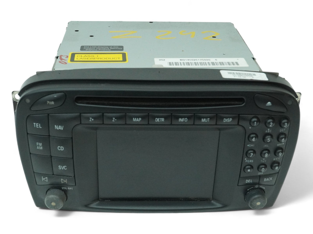 03-05 Mercedes Benz SL500 Display Screen Navigation Head Unit AM FM 8618001123