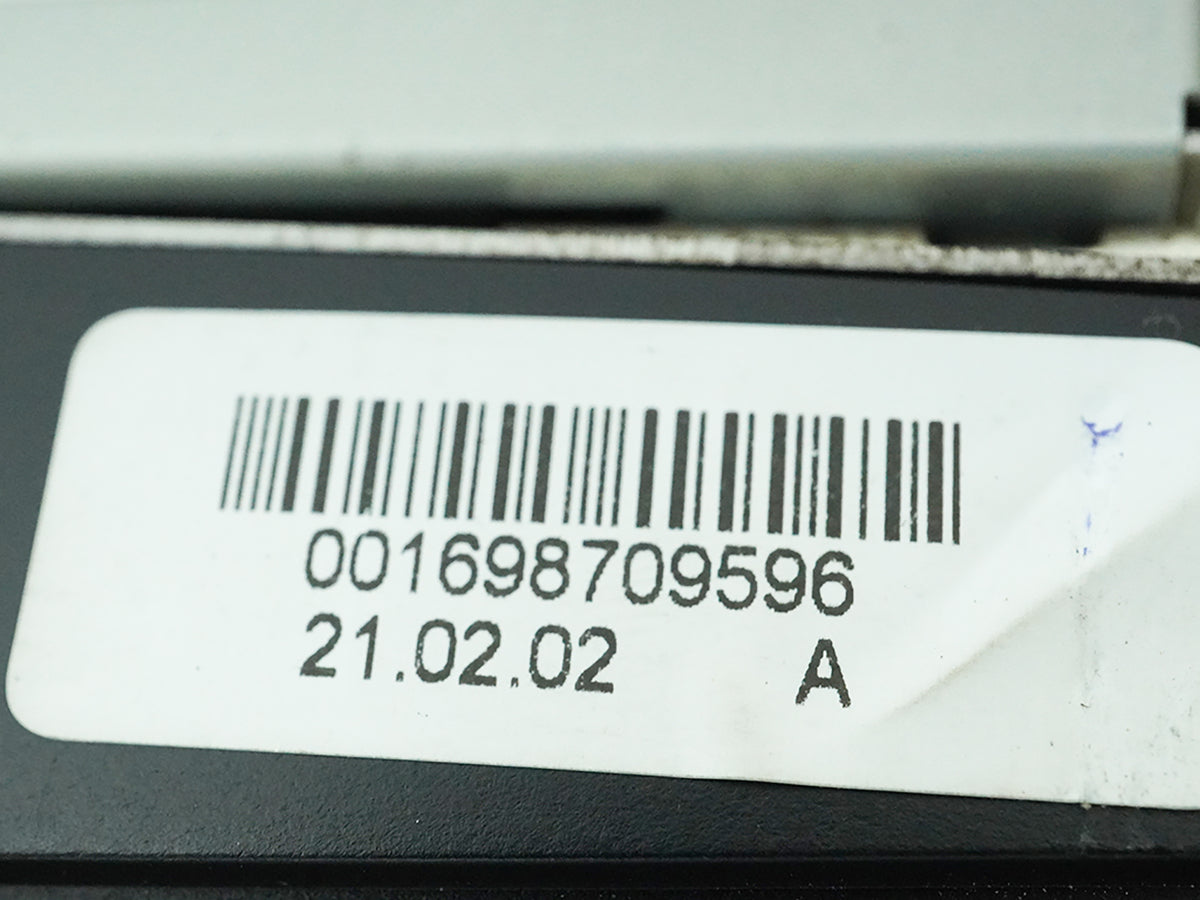 03-05 Mercedes Benz SL500 Display Screen Navigation Head Unit AM FM 8618001123