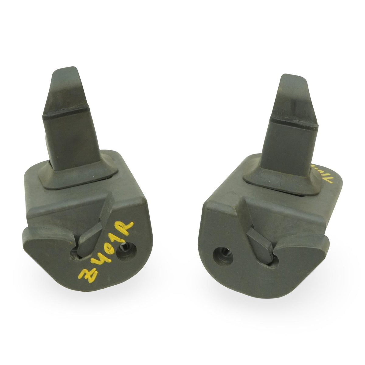 03-06 Mercedes SL500 SL600 R230 Boot Divider Locking Buffer LH RH 2307580172