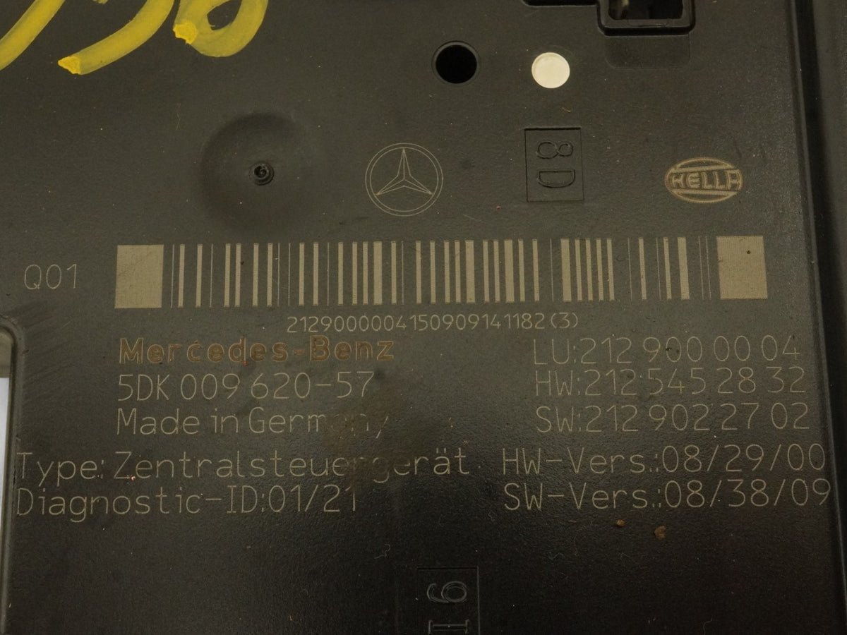 10-11 Mercedes E350 E550 E63 W212 Sam Control Module Trunk Rear 2129000004 OEM