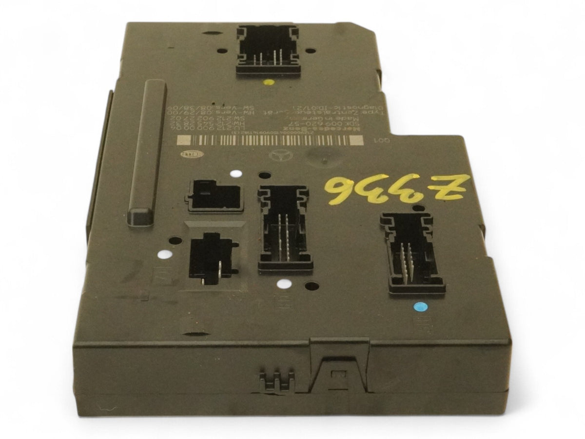 10-11 Mercedes E350 E550 E63 W212 Sam Control Module Trunk Rear 2129000004 OEM