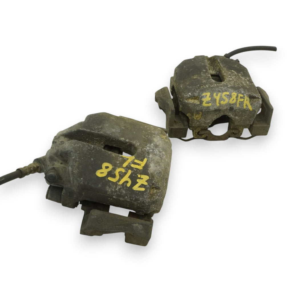  01-03 BMW 525 528 E39 Front Brake Stop Caliper Left Right Set 34111163385 OEM, cheap