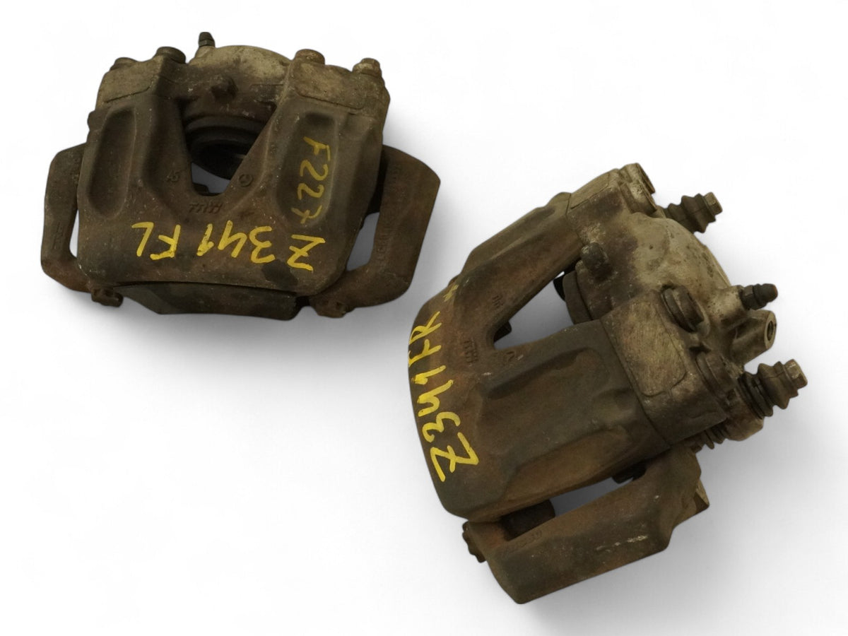 10-16 Mercedes E350 W212 4Matic Caliper Bake Stop Front Left Right Set Of 2 OEM
