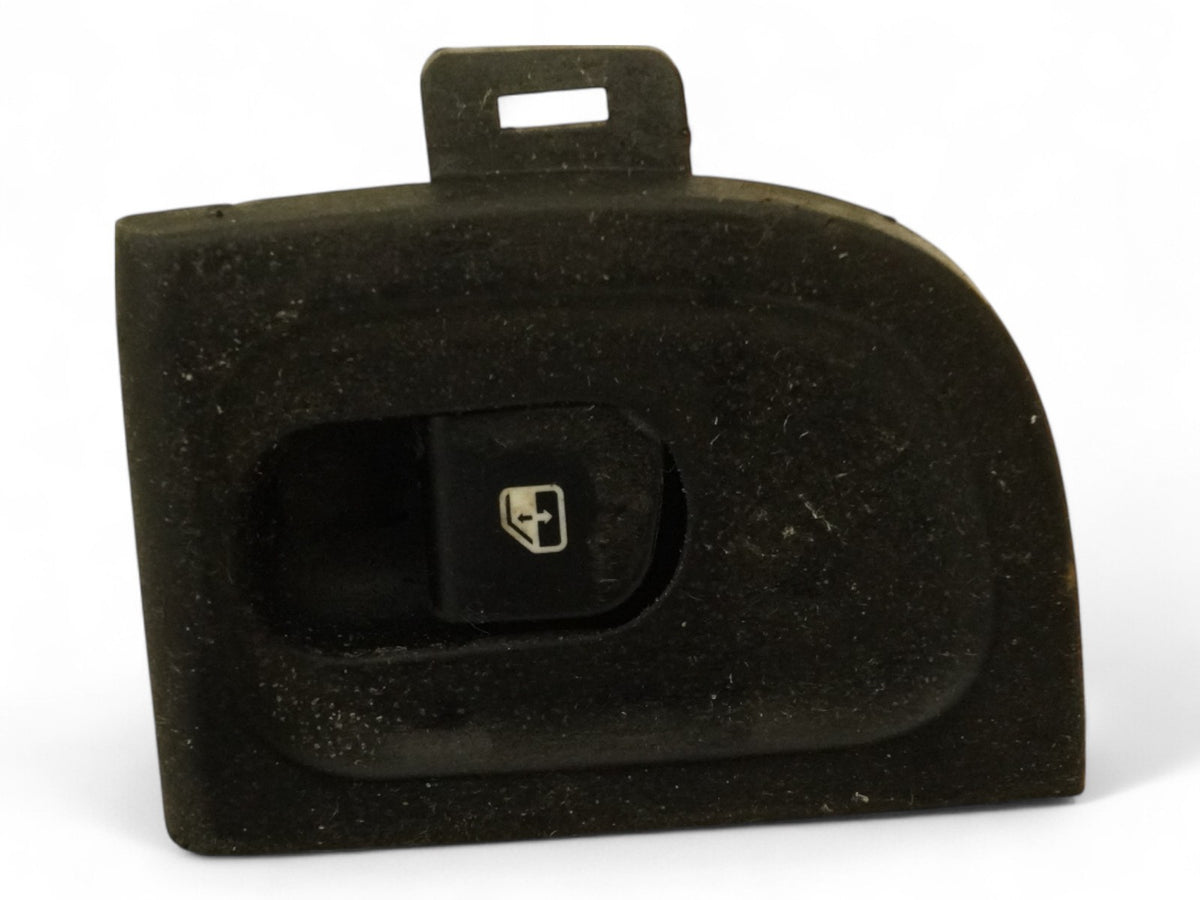 03-13 Maserati QuaTTroporte M139 Window Switch Control Rear Left 8001419 OEM