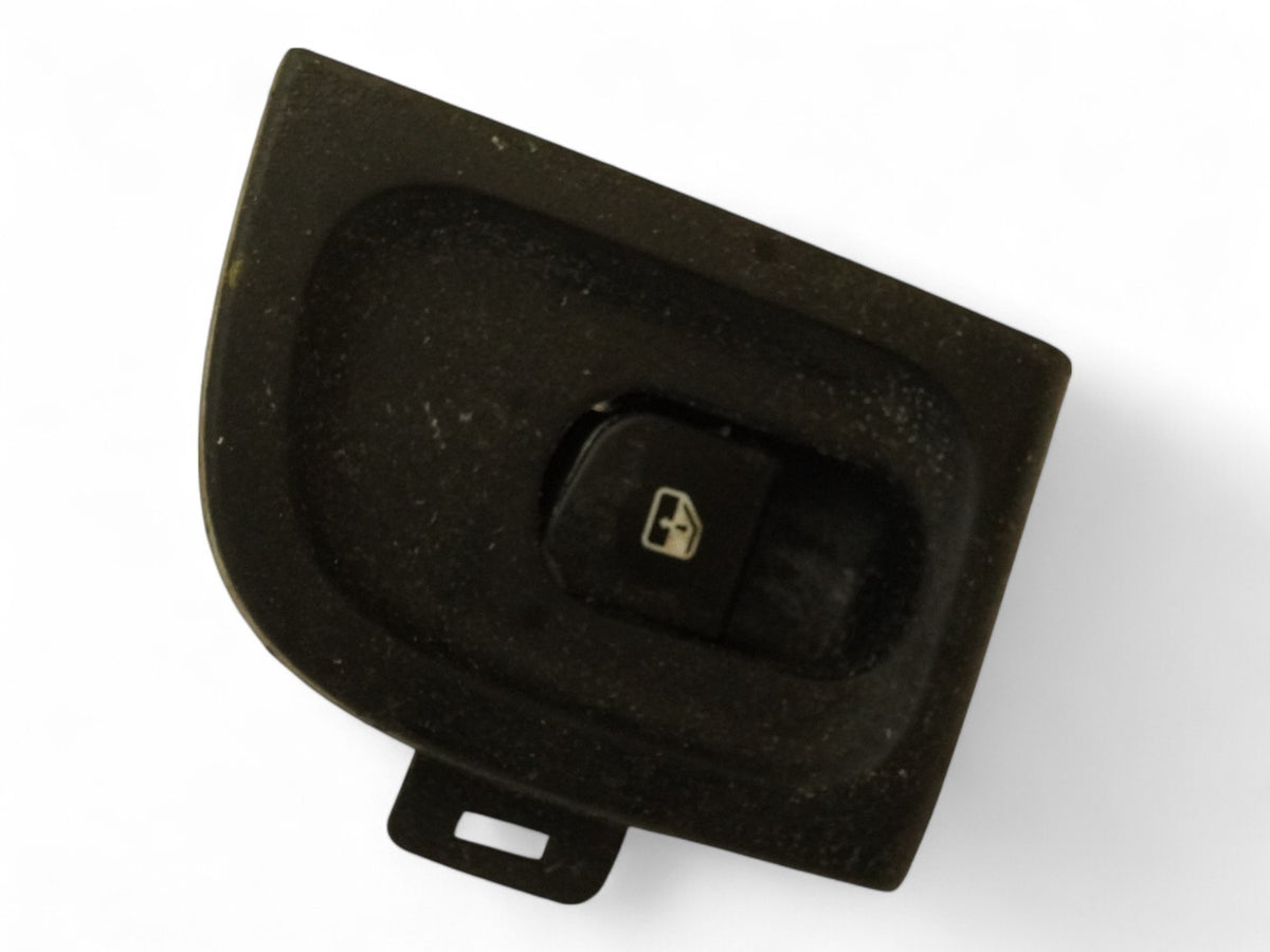 03-13 Maserati QuaTTroporte M139 Window Switch Control Rear Left 8001419 OEM