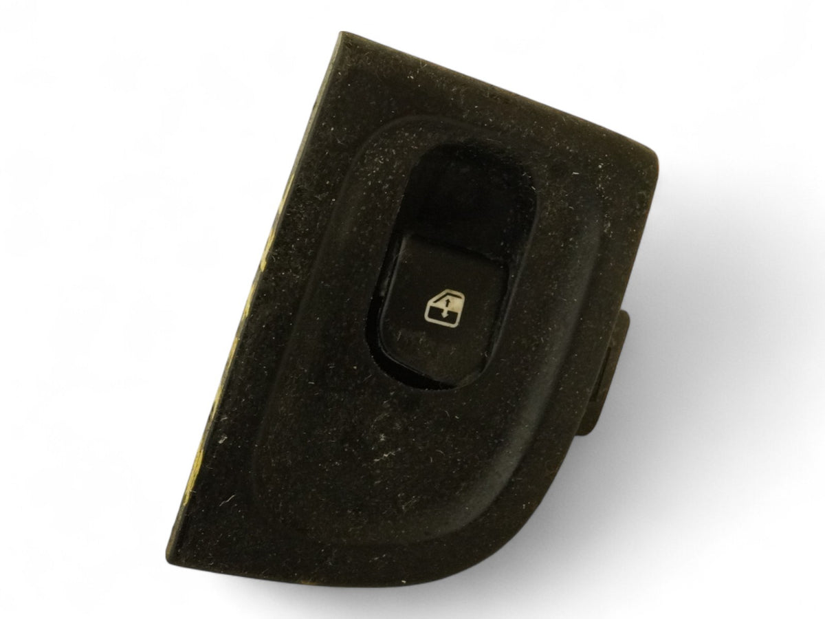 03-13 Maserati QuaTTroporte M139 Window Switch Control Rear Left 8001419 OEM