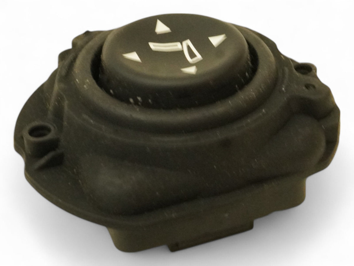 03-13 Maserati QuaTTroporte M139 Seat Adjustment Control Switch Rear Right OEM