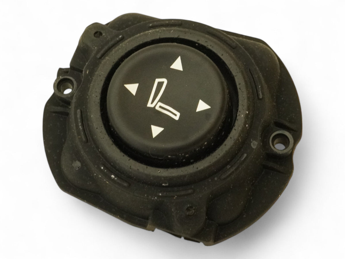 03-13 Maserati QuaTTroporte M139 Seat Adjustment Control Switch Rear Right OEM
