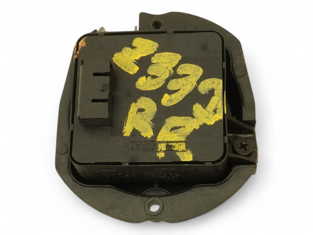 03-13 Maserati QuaTTroporte M139 Seat Adjustment Control Switch Rear Right OEM
