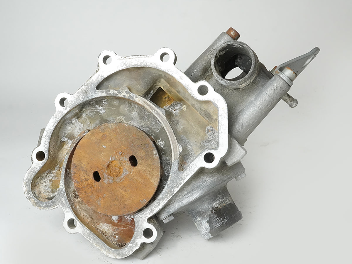 1996 - 1999 Mercedes Benz S Class W140 Thermostat Housinig  Motor Engine OEM