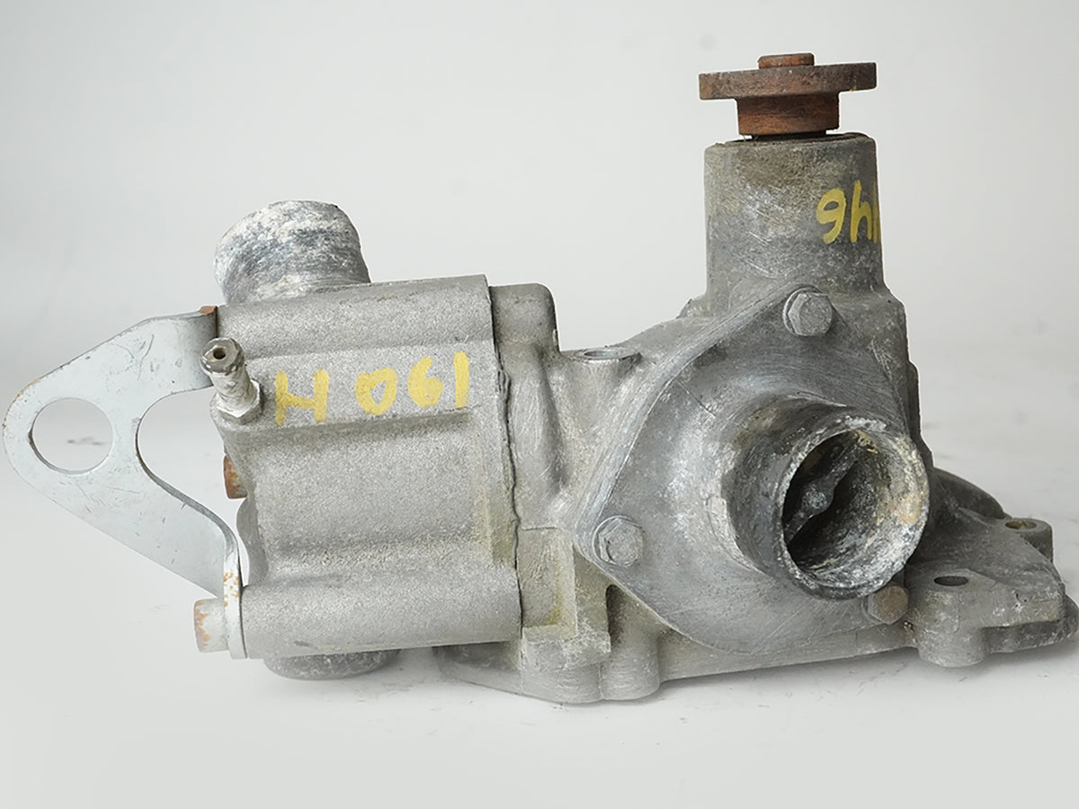 1996 - 1999 Mercedes Benz S Class W140 Thermostat Housinig  Motor Engine OEM