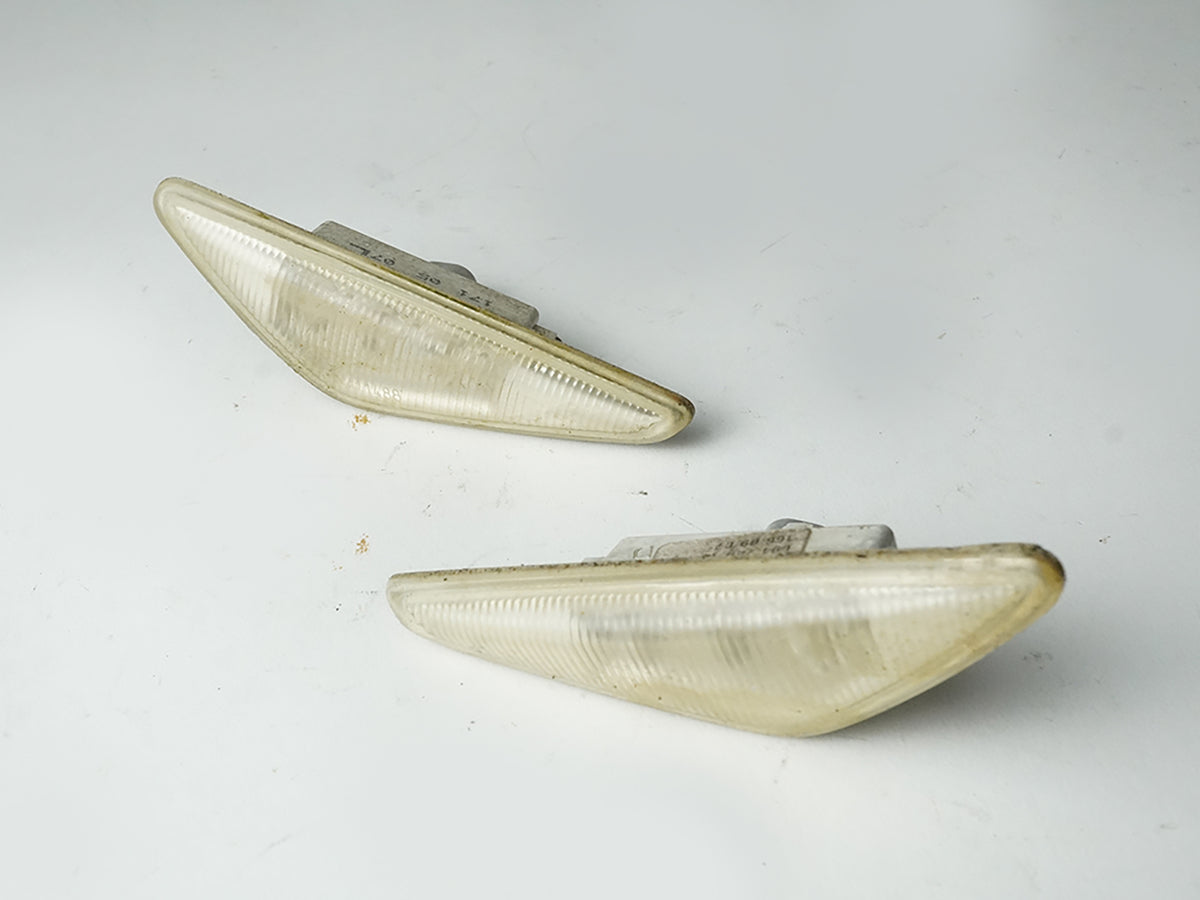 2001 - 2006 Bmw 3 Series E46 Coupe Turn Signal Light Lamp Left Right Fender Set