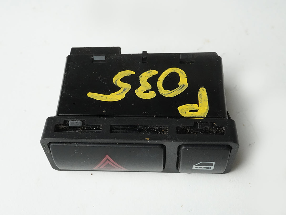 2001 - 2006 Bmw 3 Series E46 Coupe Door Lock Emergency Hazard BuTTon Switch OEM