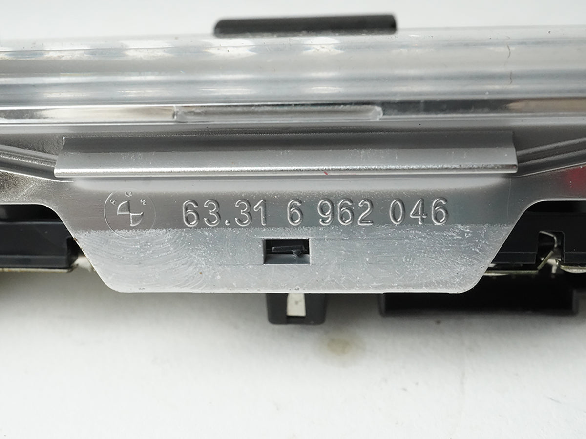 2001 - 2006 Bmw 3 Series E46 Coupe Dome Light Overhead Lamp Interior Reading OEM