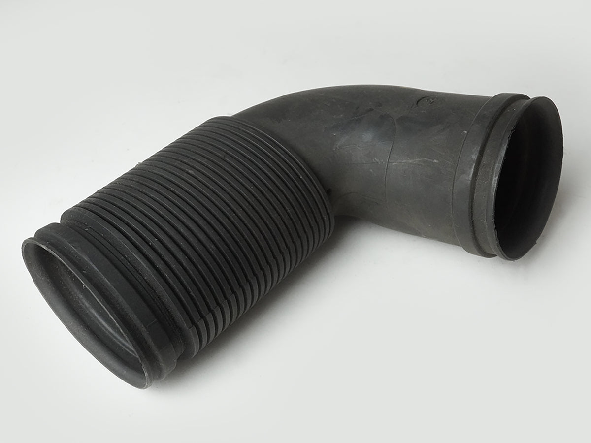 1997 - 2000 Bmw 5 Series E39 528 Engine Air Intake Clean Pipe Hose 1744461 OEM