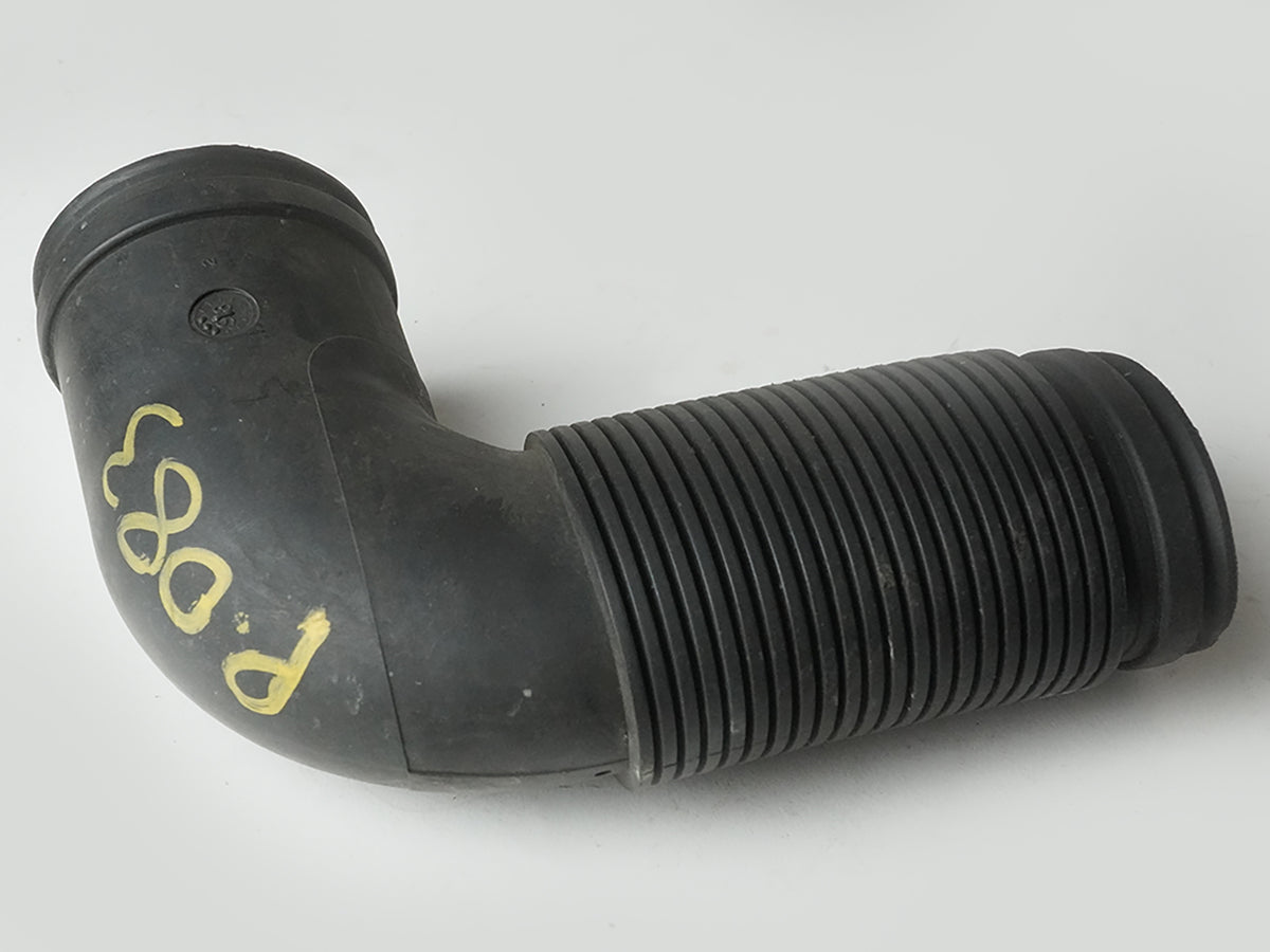 1997 - 2000 Bmw 5 Series E39 528 Engine Air Intake Clean Pipe Hose 1744461 OEM