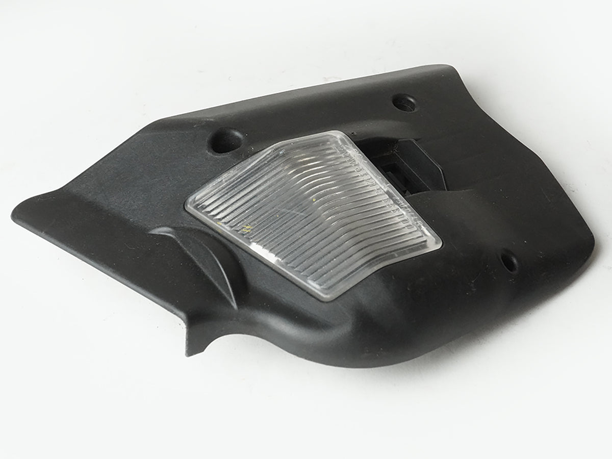 2004 - 2006 Bmw 3 Series E46 Convertible Bulb Cover Stop Lamp Tail Light Rh OEM