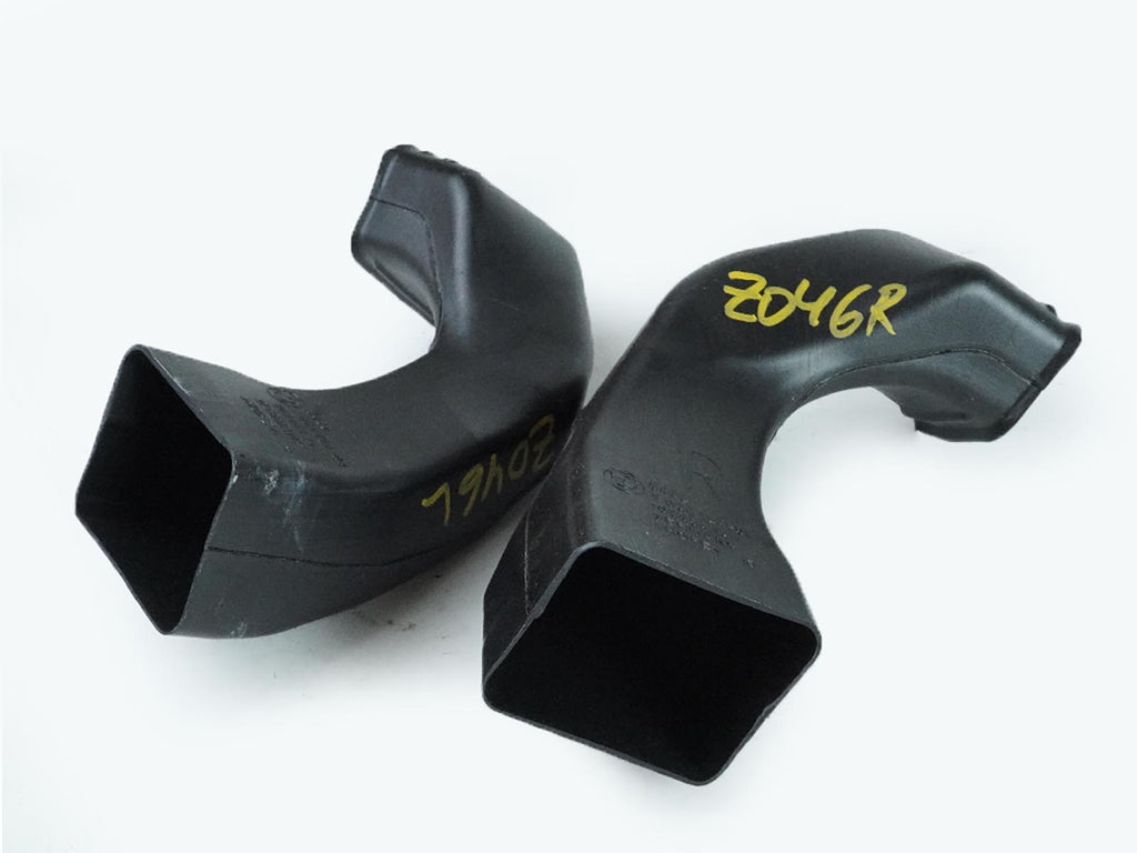  2007 - 2010 BMW M6 E64 E63 AC HEATER AIR VENT DUCT HOSE PIPE TUBE SET OF 2 OEM, in stock