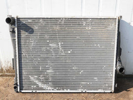 2001 - 2006 BMW 3 SERIES E46 325I AT ENGINE COOLING RADIATOR ANTIFREEZE OEM, Price