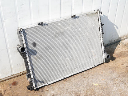 1997 - 1998  Bmw 5 Series E39 Engine Radiator Cooling Coolant Front Unit OEM