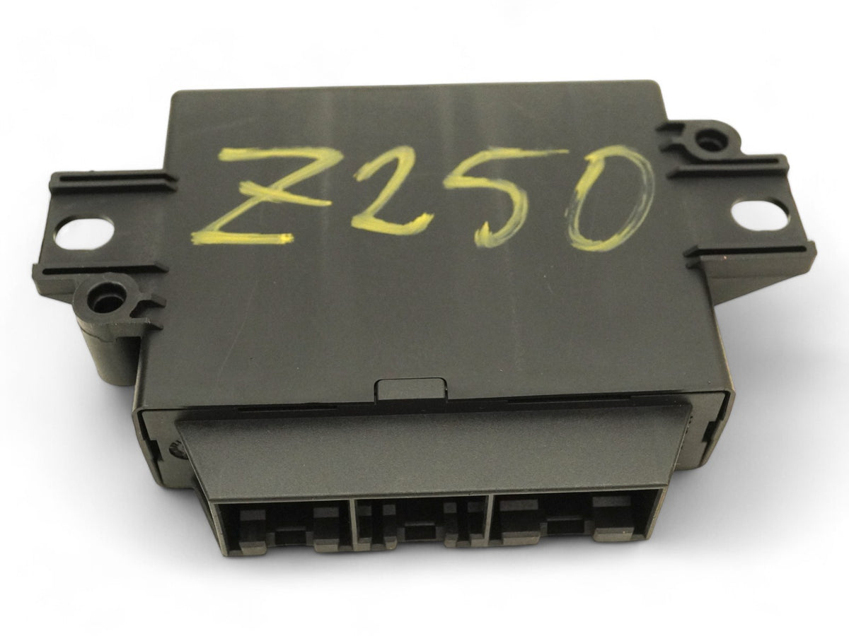 2011-2018 Audi A8 D4 Parking Distance Control Module Sensor Unit 4H0919475C
