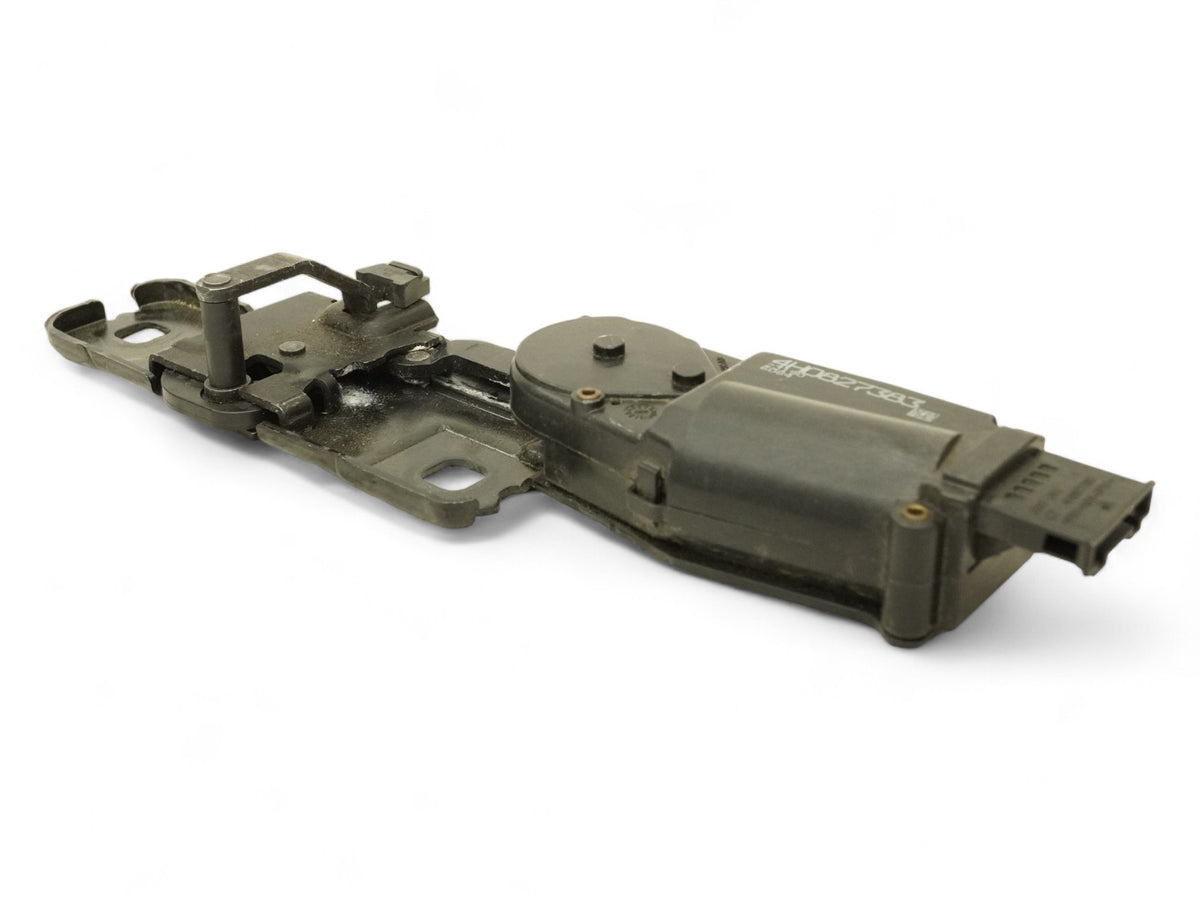 2011 - 2018 Audi A8 D4 Striker Latch Plate Lock Actuator Trunk Rear 4H0827383