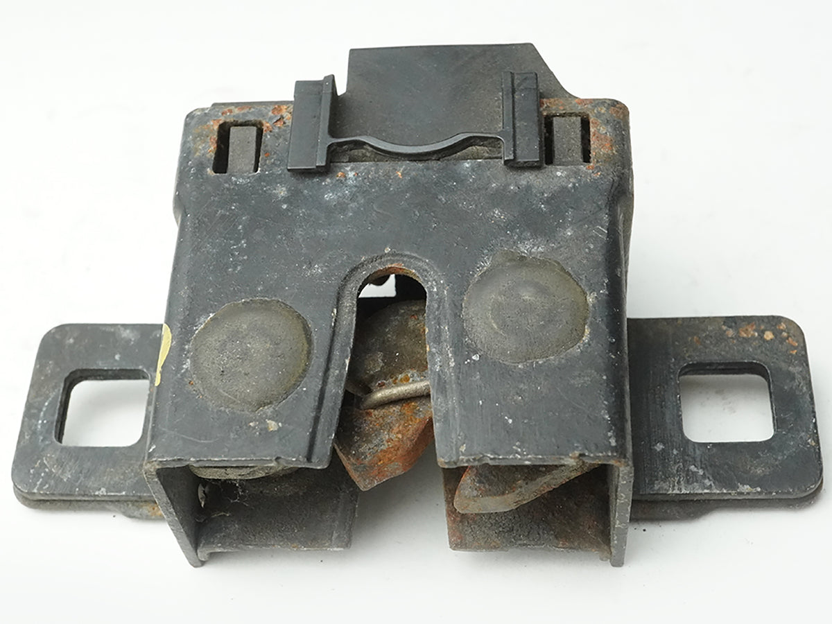2010 - 2013 Land Rover Disocovery Lr4 Door Lock Latch Solenoid Front Right