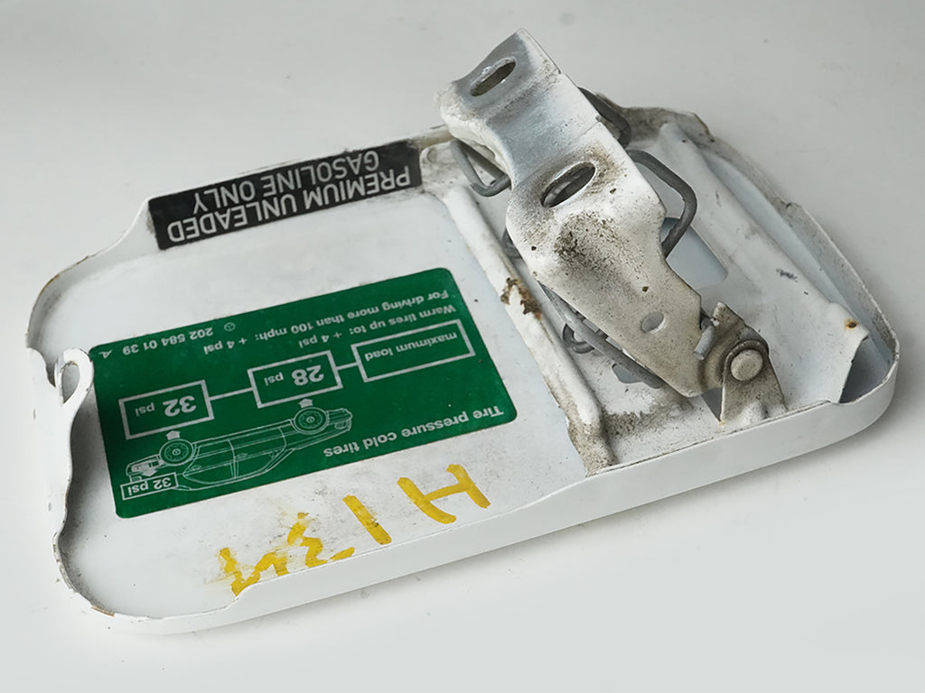  1995 - 2001 Mercedes Benz C Class W202  Fuel Filler Door Tank Lid Cover Unit OEM, buy