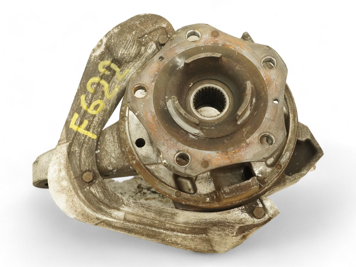 2000 - 2004 Porsche Boxster 986 Rwd Spindle Knuckle Hub Rear Passenger Right OEM