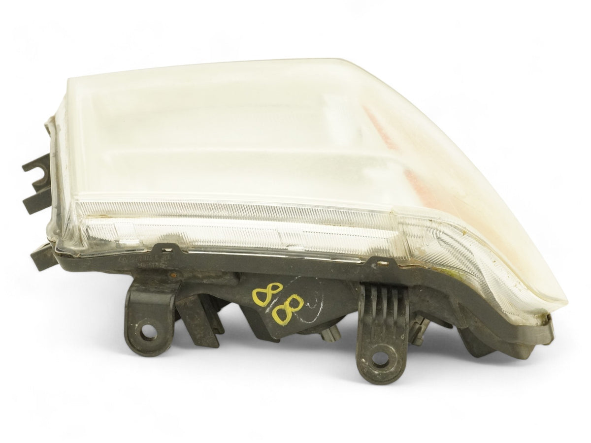 05-07 Nissan Pathfinder R51 Headlight Lamp Halogen Passenger Right 26010Ea525