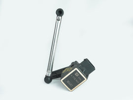 2006 - 2010 BMW M6 E64 E63 HEADLIGHT HEIGHT LEVEL SENSOR SUSPENSION FRONT OEM, Buy