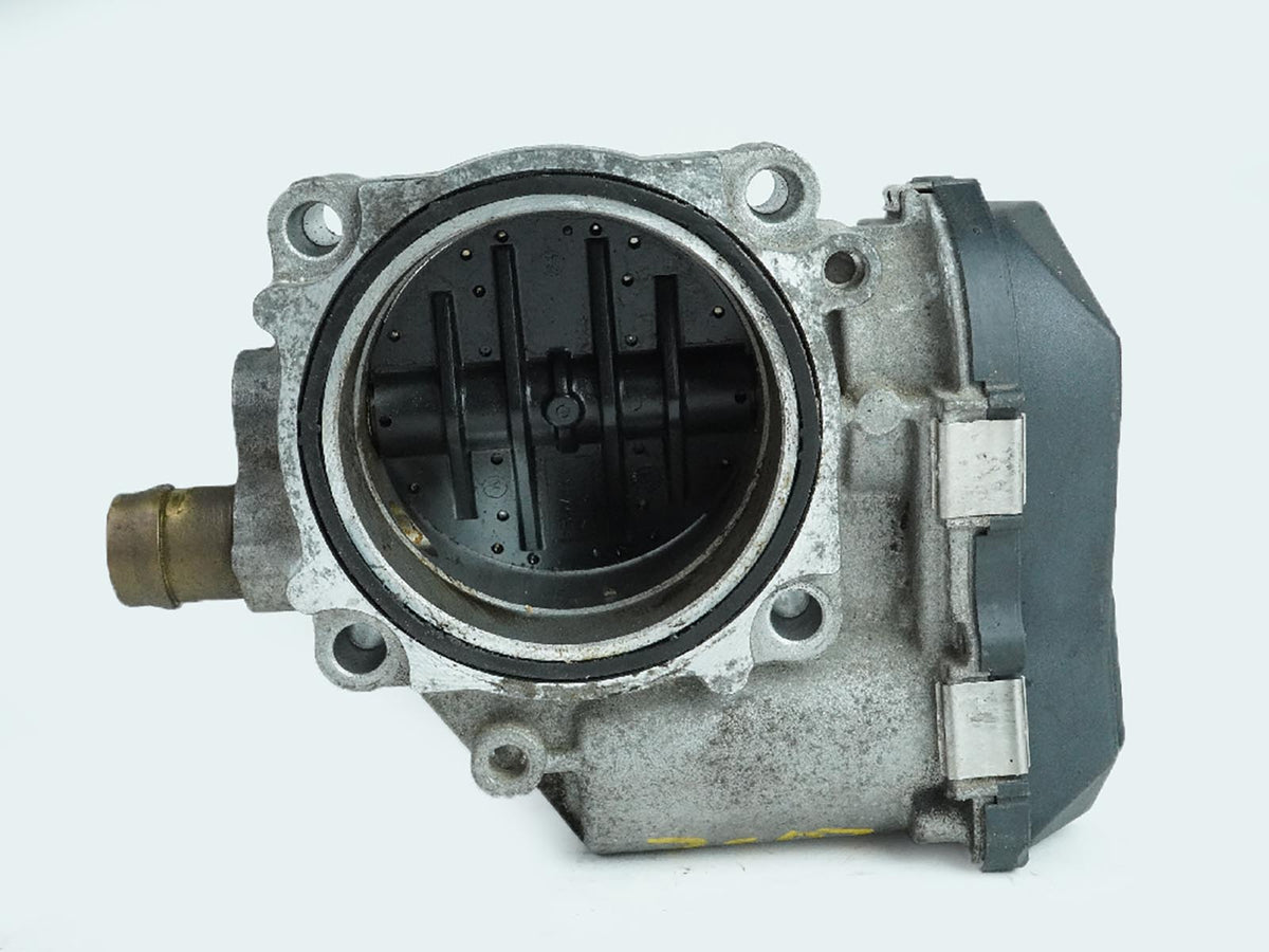 2012 - 2015 Bmw X1 E84 Engine Electronic ThroTTle BoTTle Valve Assembly OEM