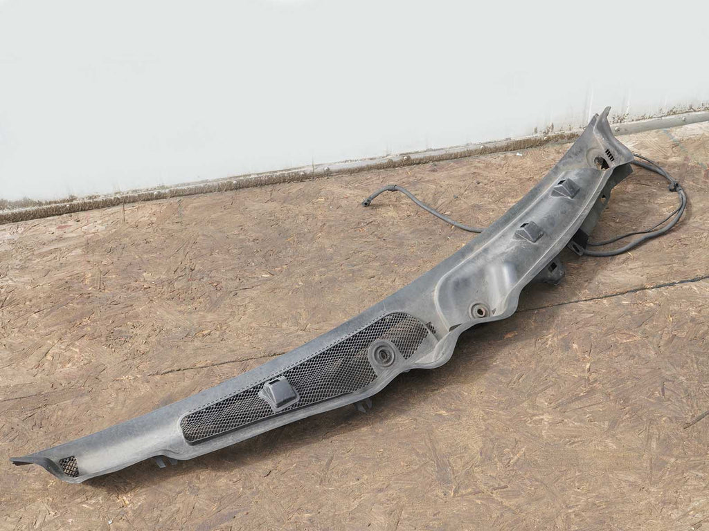  2008 - 2011 Mercedes C Class W204 Cowl Vent Trim Cover Windshield A2048300013, price