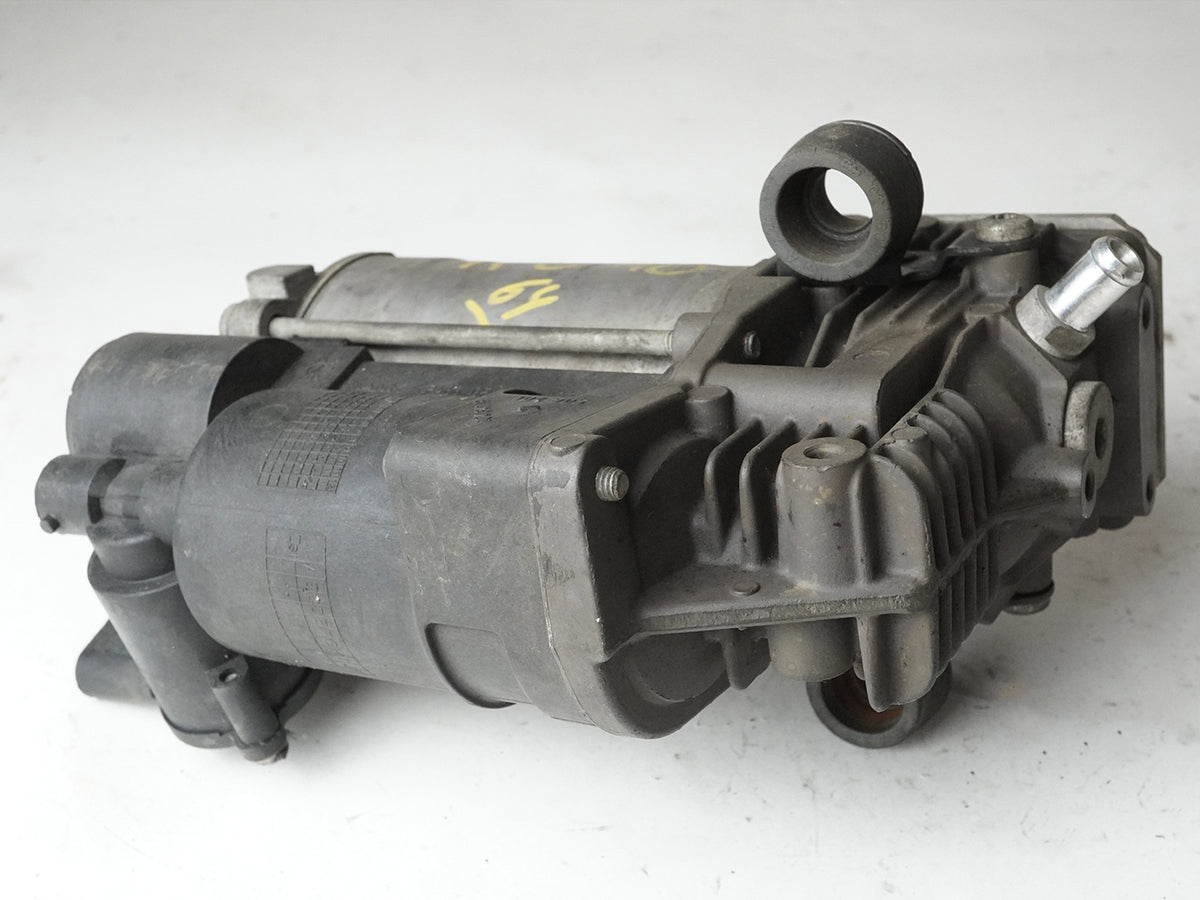 2008 - 2011 Mercedes Benz S Class W221 Airmatic Compressor Pump Suspension OEM