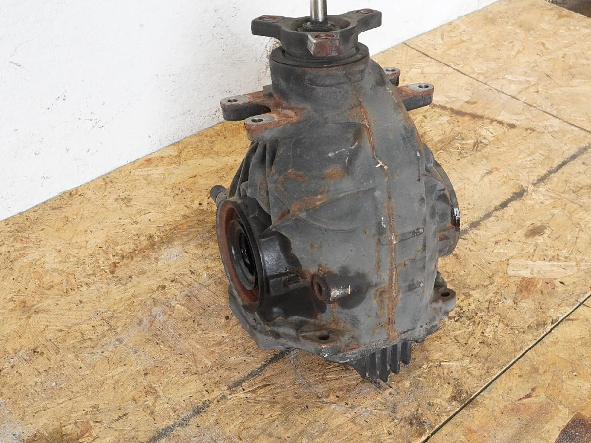 2006 Mercedes CLS500 C219 Rear Differential Carrier 2.65 A2303511808 OEM
