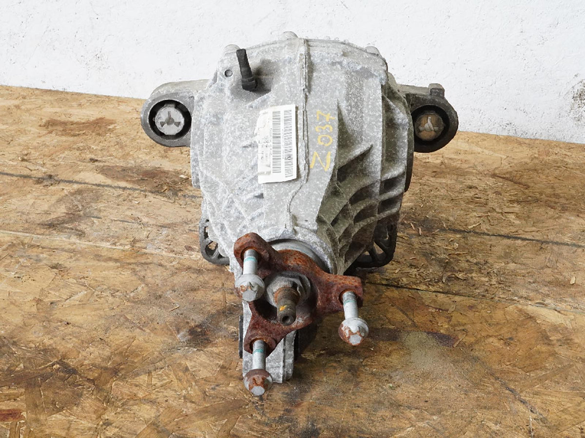 2011 - 2016 Porsche Panamera 970 3.6L Carrier Differential Gear Rear 97035001101