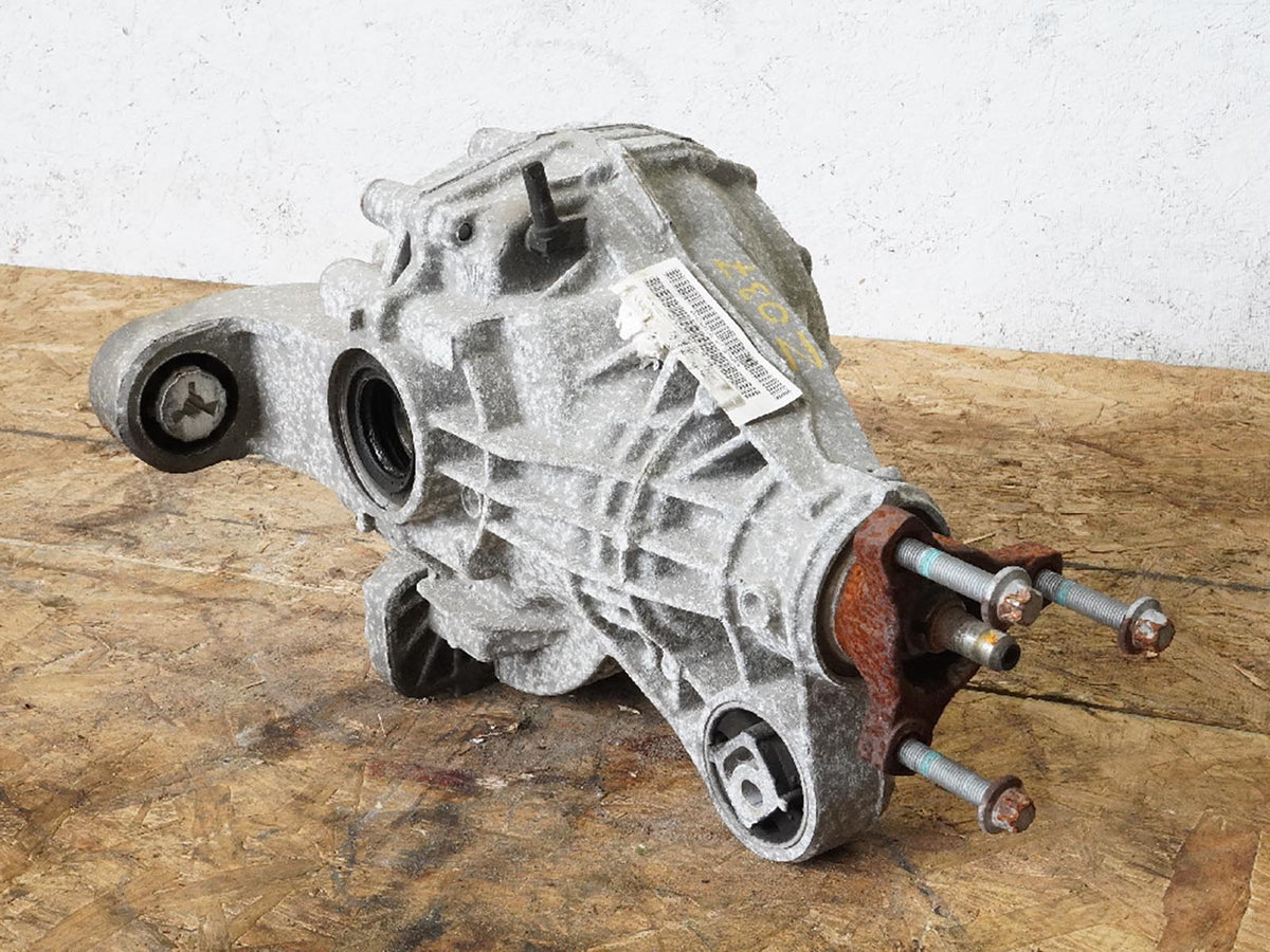 2011 - 2016 Porsche Panamera 970 3.6L Carrier Differential Gear Rear 97035001101