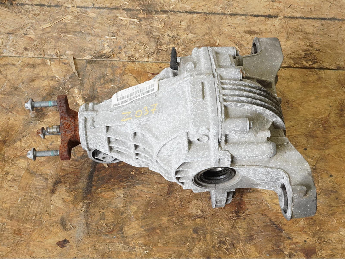 2011 - 2016 Porsche Panamera 970 3.6L Carrier Differential Gear Rear 97035001101