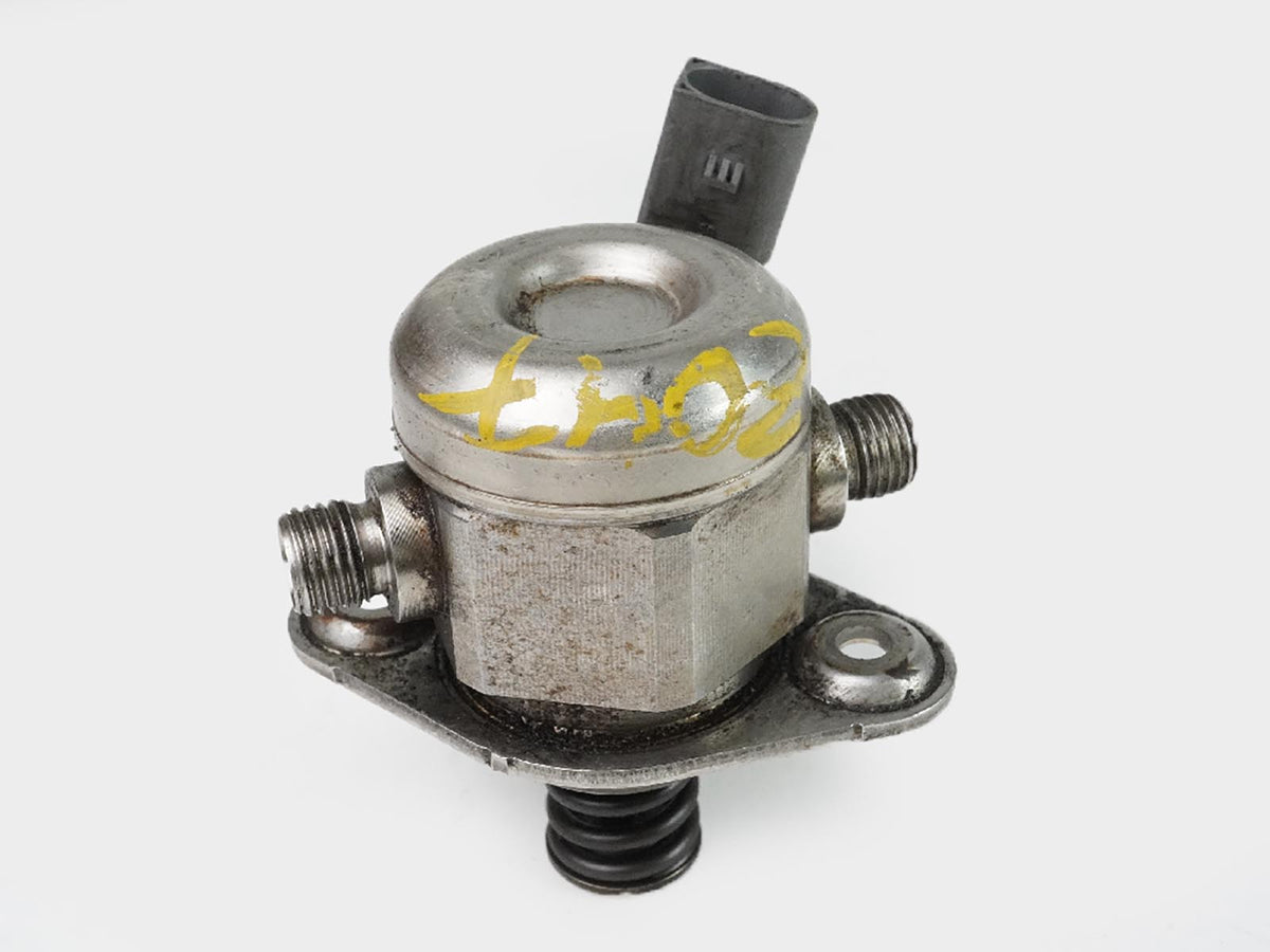 2012 - 2014 Bmw 5 Series F10 3.0L Fuel Injection Pump High Pressure 13517610761