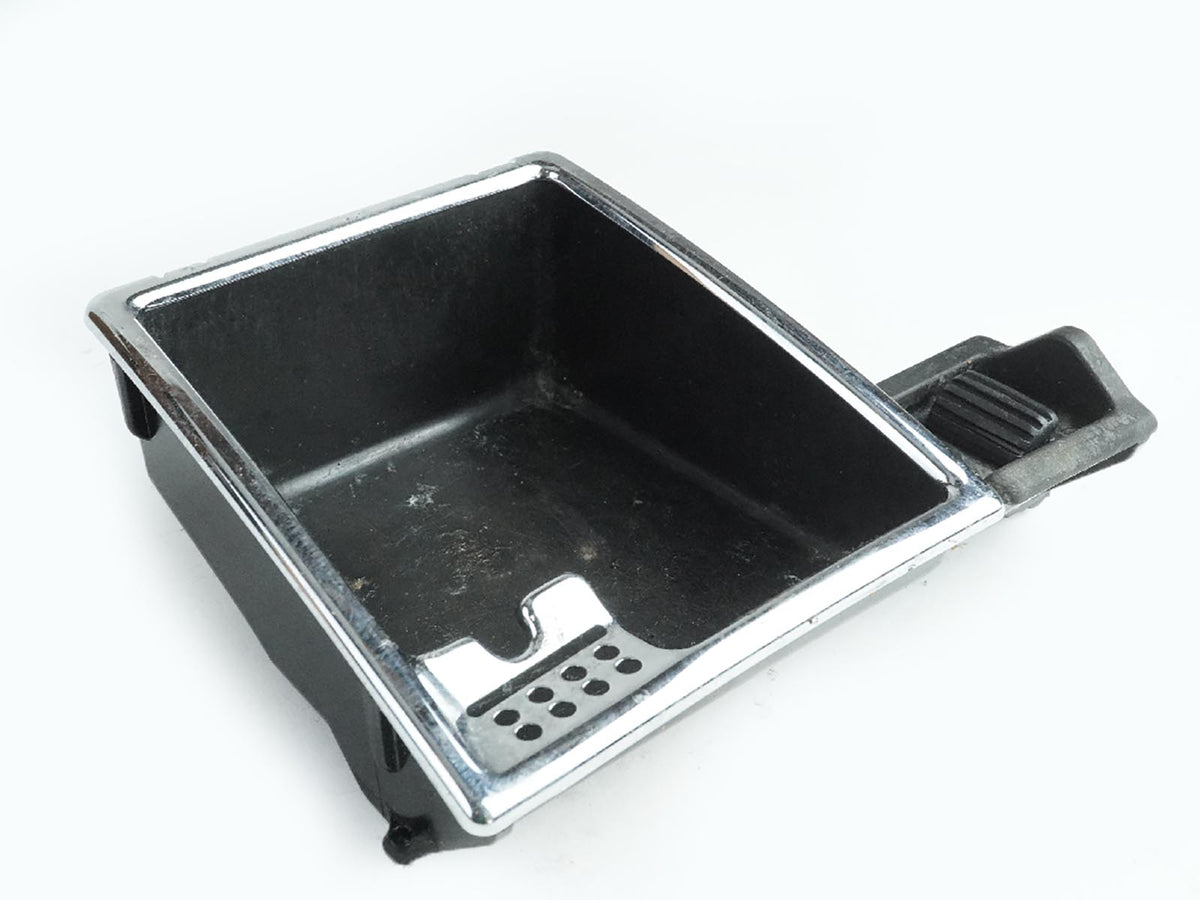 2006 - 2008 Mercedes Benz Cls Class C219 Ashtray Bin Storage Tray Compartment