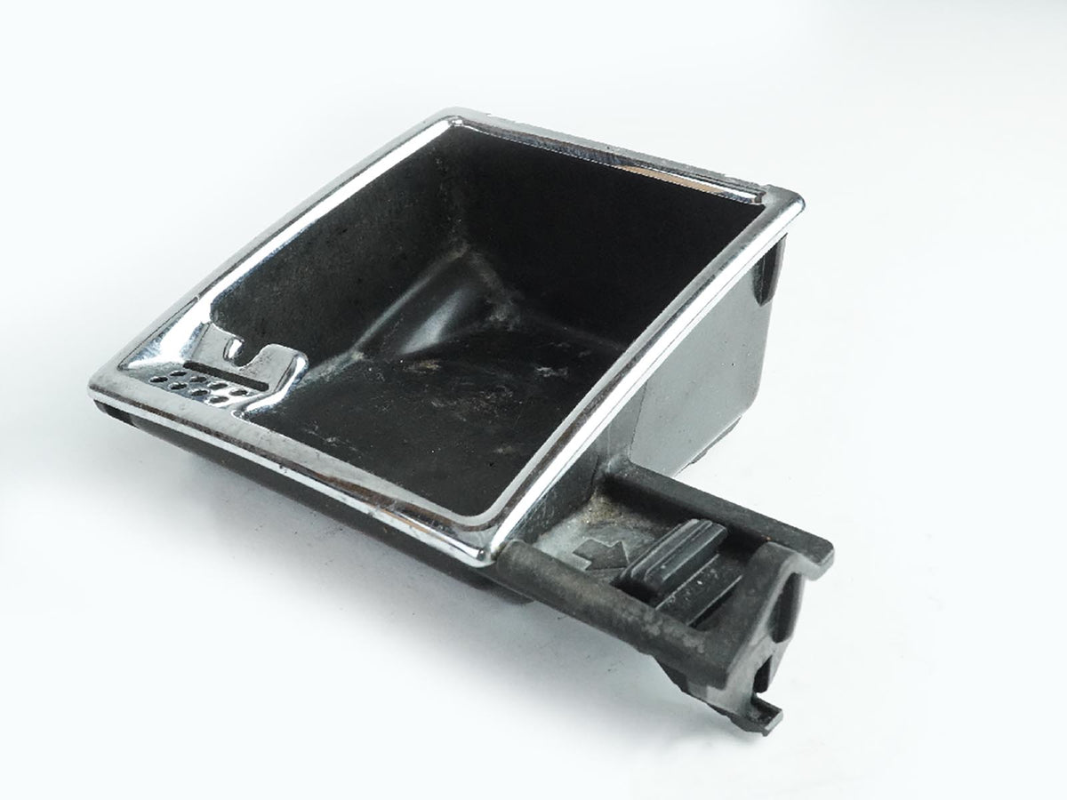2006 - 2008 Mercedes Benz Cls Class C219 Ashtray Bin Storage Tray Compartment
