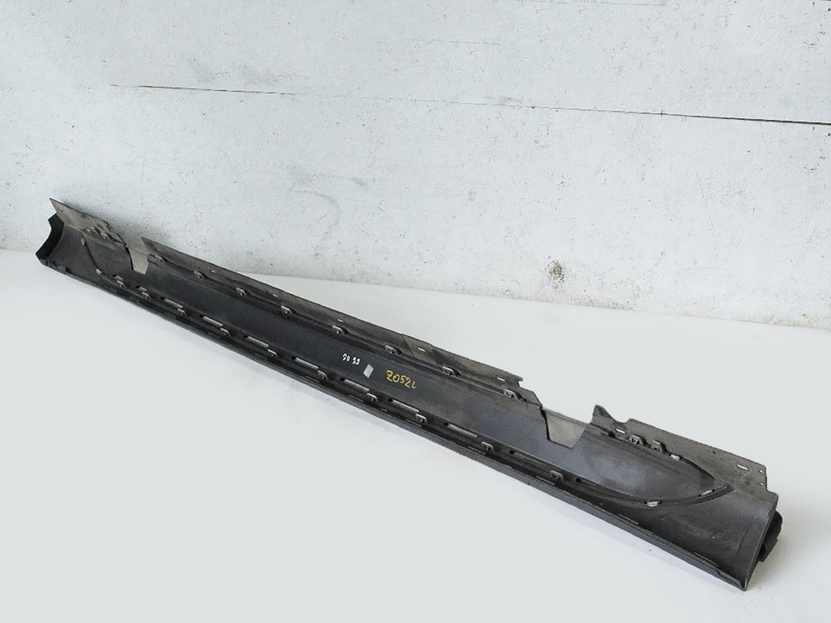 2012 - 2015 Bmw X1 E84 Rocker Skirt Panel Molding Cover Driver Left Lh Side OEM