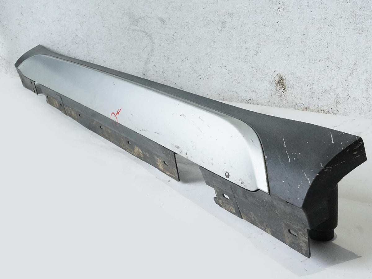 2012 - 2015 Bmw X1 E84 Rocker Skirt Panel Molding Cover Driver Left Lh Side OEM