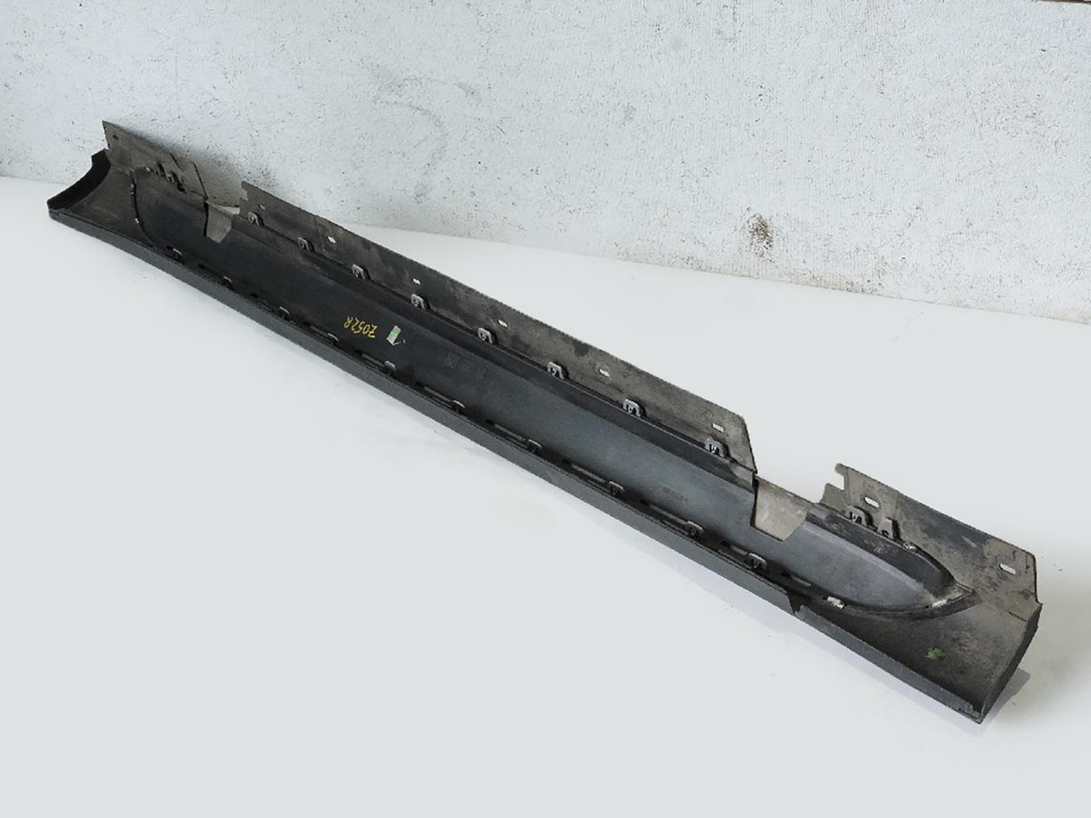 2012 - 2015 Bmw X1 E84 Rocker Skirt Panel Molding Cover Driver Left Lh Side OEM
