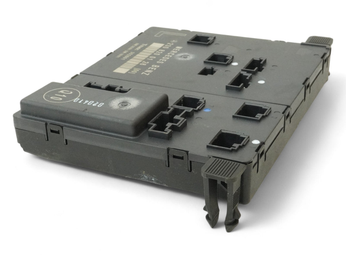 2003 - 2006 Mercedes Benz Sl Class R230 Door Control Module Driver Left OEM
